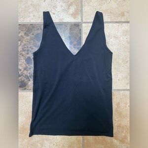 Splendid V-Neck Tank